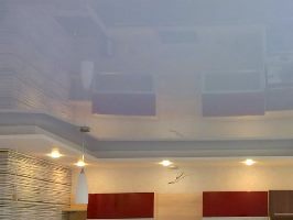 Глянцевый потолок Урай